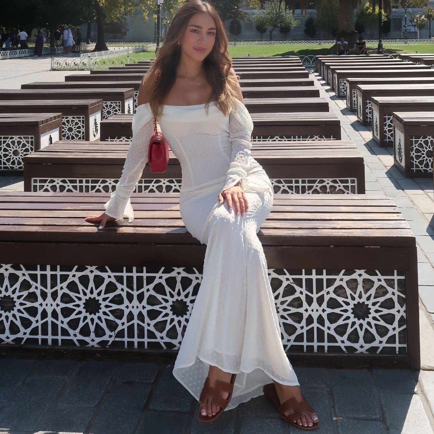 Mesh double-layer one necked backless fishtail skirt long sleeved skirt